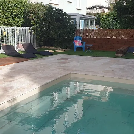 T3 Avec Piscine Apartment *